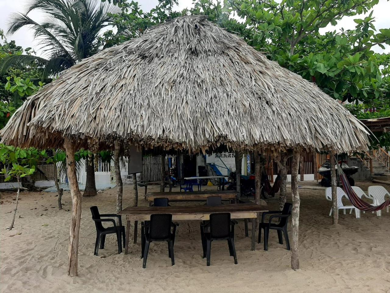 Casa Madriguena Hostel Rincon Exterior photo