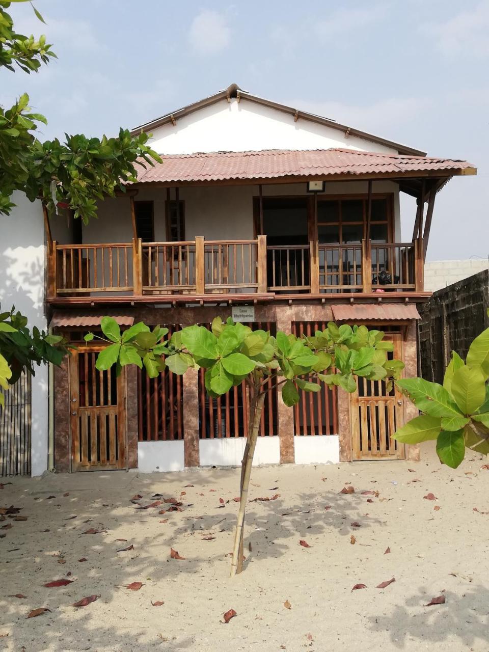 Casa Madriguena Hostel Rincon Exterior photo